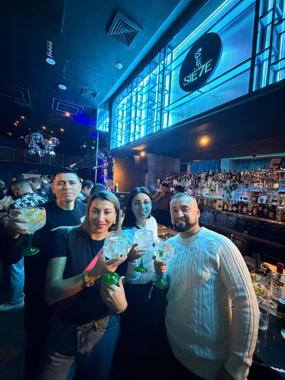 clase de coctelería + fiesta
